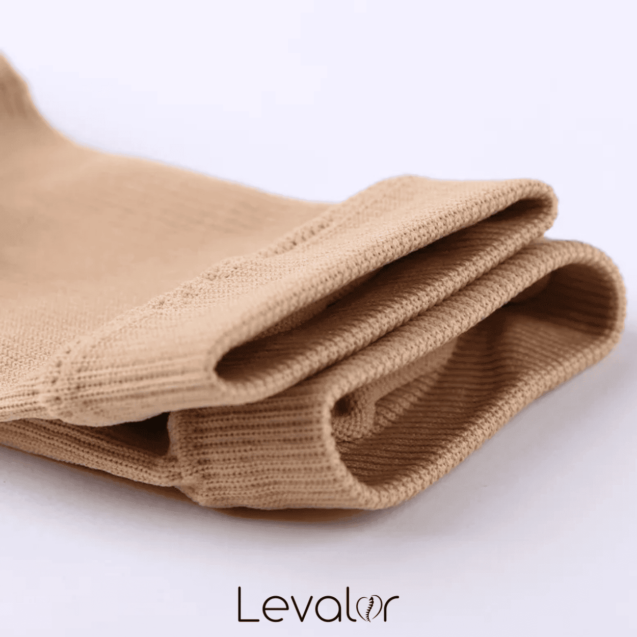 le manchon de compression levalor est conçue avec des materiaux sains de qualité